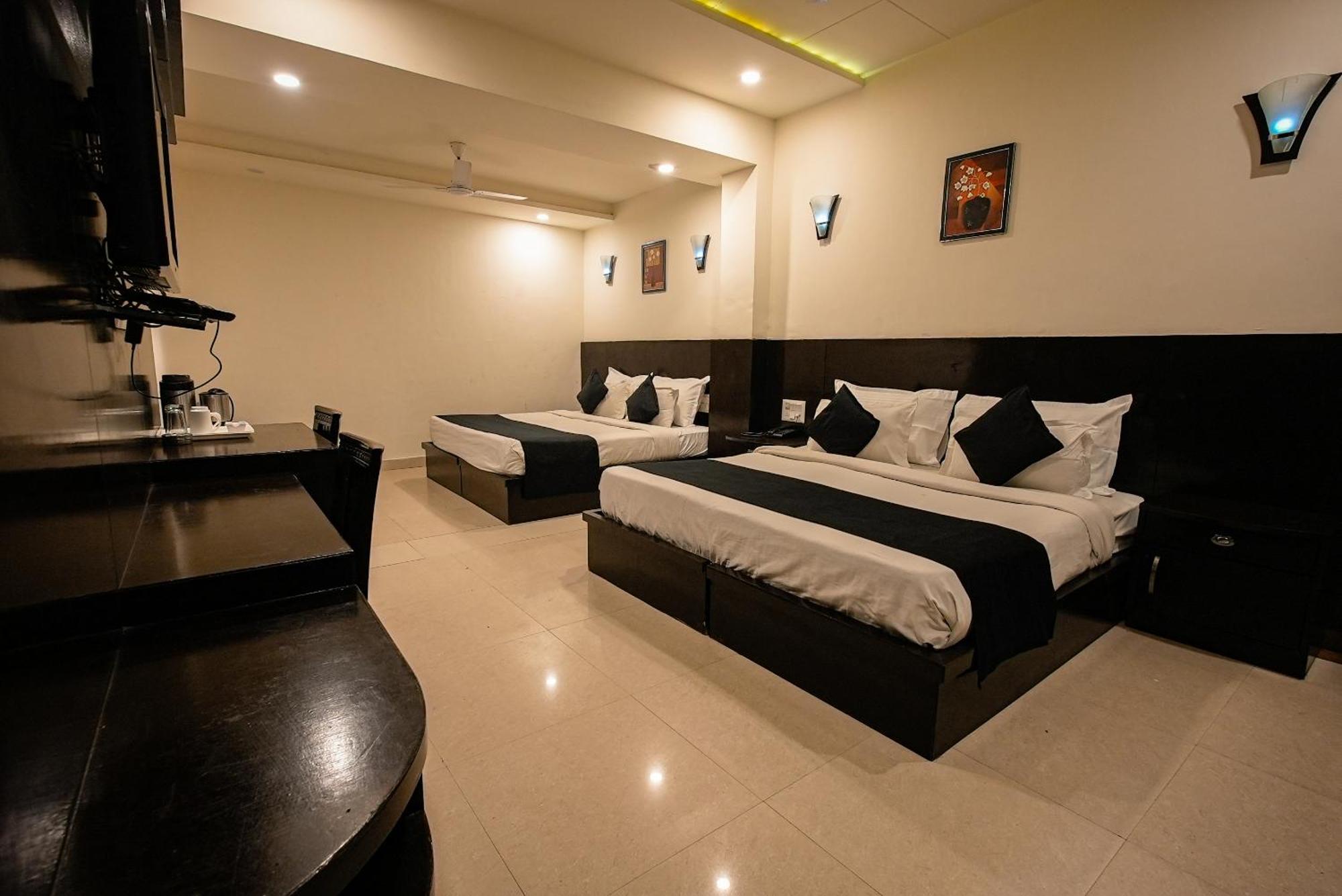 Dazzling East Gate Hotell Agra  Eksteriør bilde