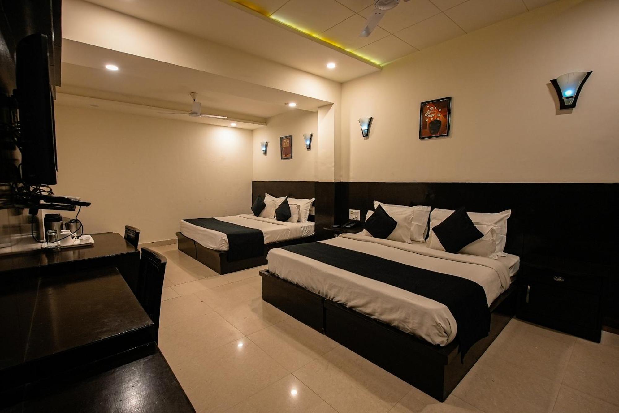 Dazzling East Gate Hotell Agra  Eksteriør bilde